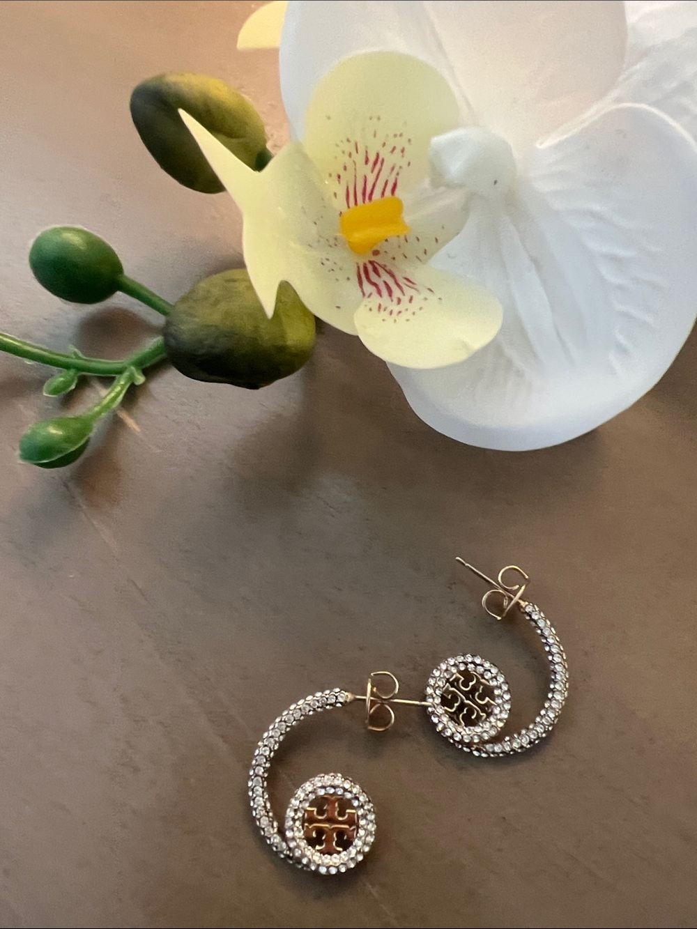 Tory Burch Gold Logo Crystal Crescent Stud Earrings - Picture 2 of 4